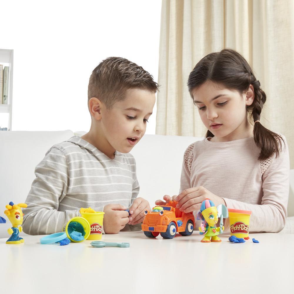 Игровой набор из серии Play-Doh Город - Главная улица  